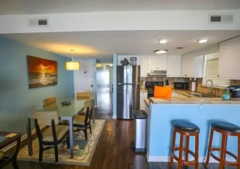 Island North 4A - Incredible ocean views, quiet and relaxing, located near Freeman Park by RedAwning